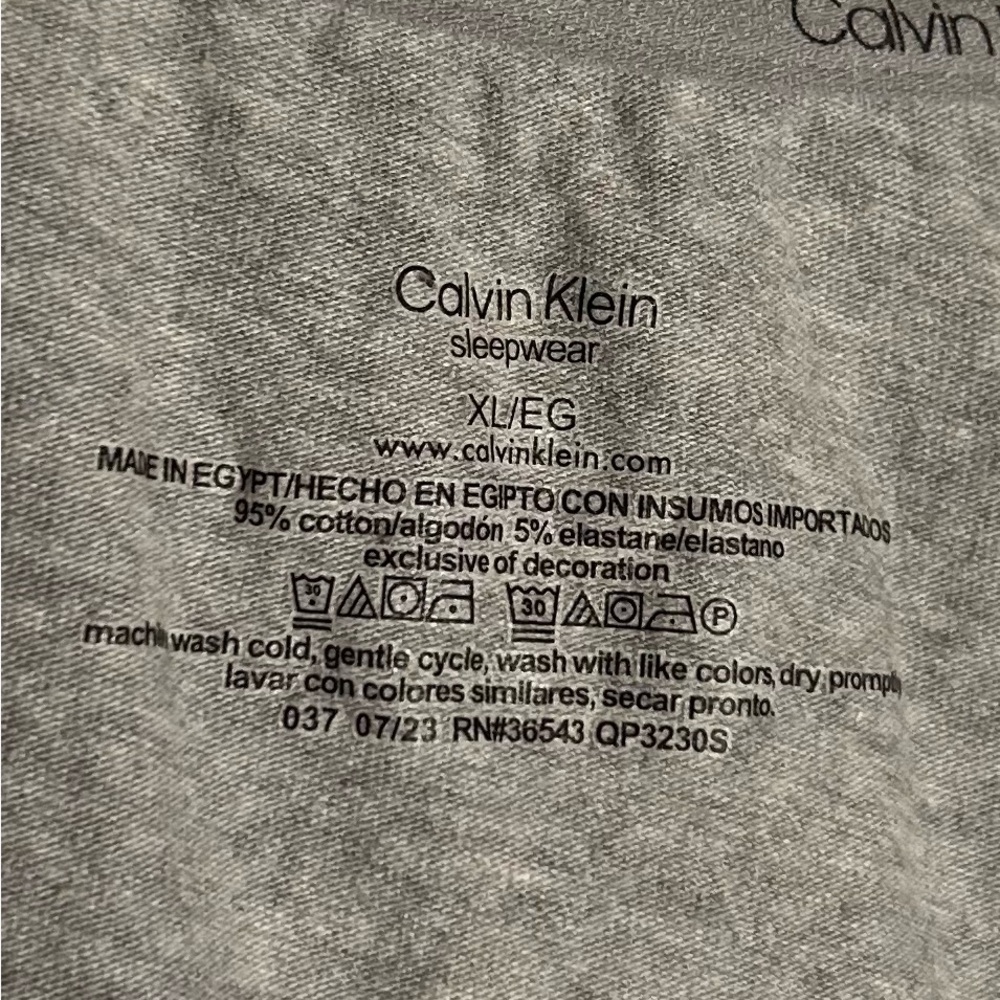 Calvin Klein‎ Charcoal Long Sleeve Sleep Tee - Picture 3 of 3